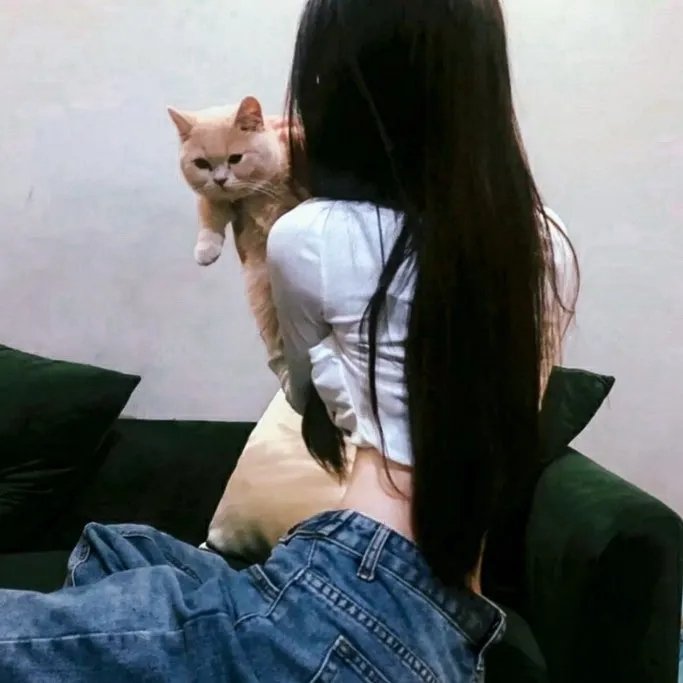 她的城